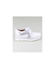 White Ginova shoes with Detail Back