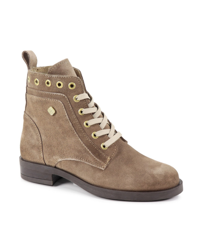 Botas Taupe Rasas Ginova em Camurça