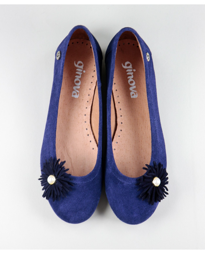 Sabrinas Ginova Mujeres con Flores