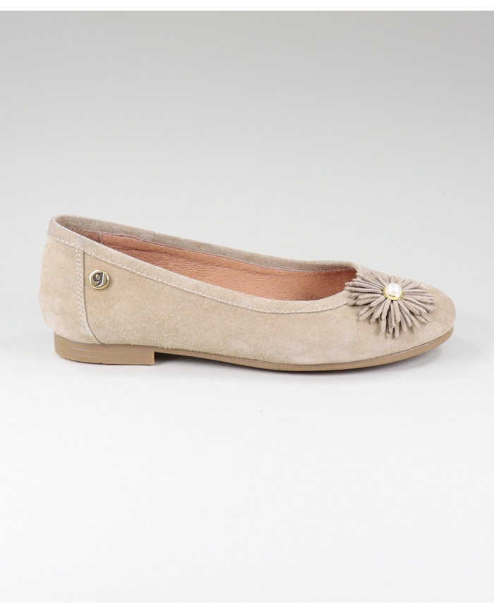 Sabrinas Ginova de Mulher com Flor