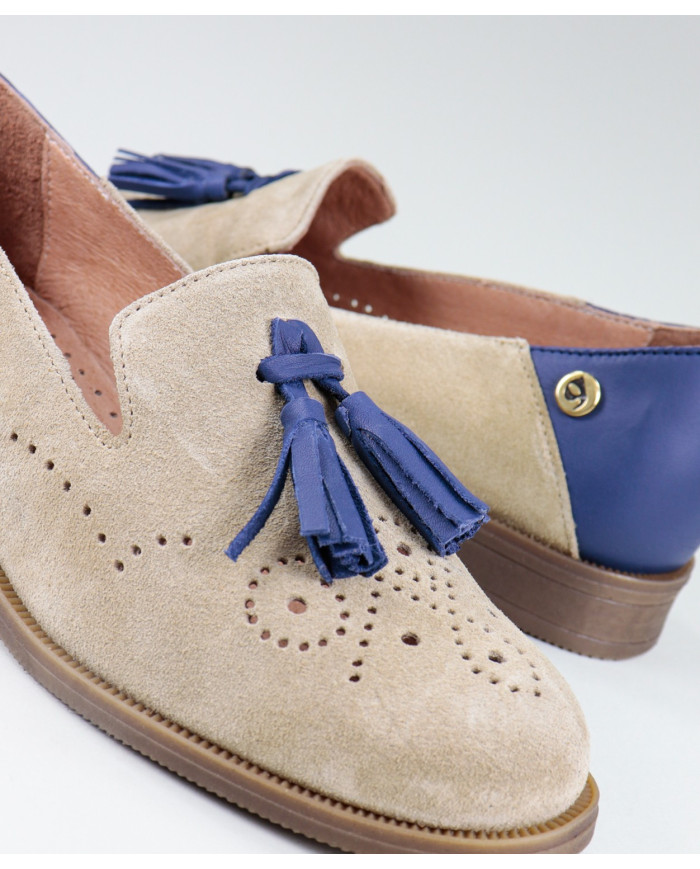 Rasos Taupe Shoes with Lady Ginova Blue with Berloque