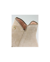 Botas Taupe Rasas Ginova com Rebordo Decorado