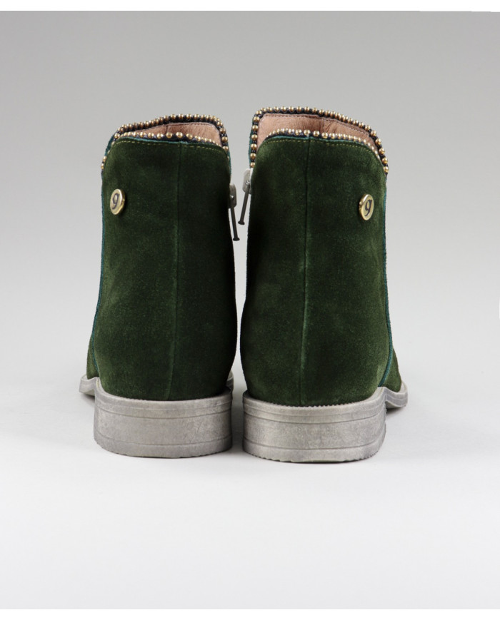Botas Verde Rasas Ginova com Rebordo Decorado