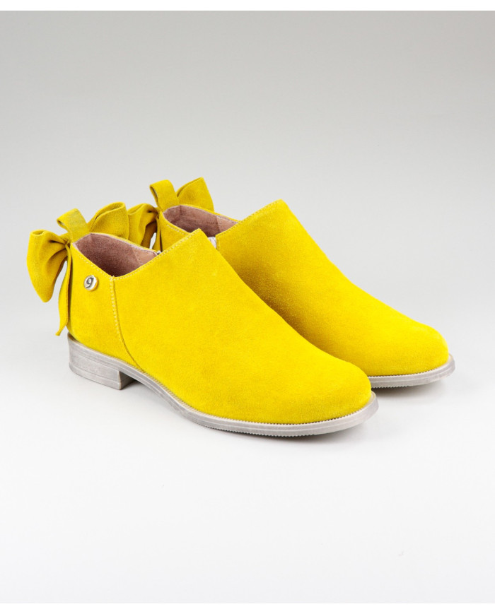 Yellow Boots Rasas Ginova de Senhora with Lace Behind