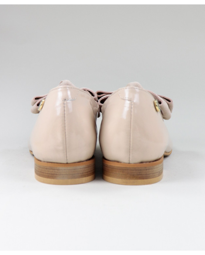 Sapatos Rasos Rosa Ginova Envernizados com Laço