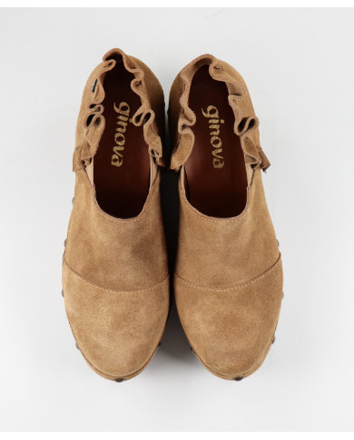 Botins Camel de Senhora Ginova em Tacão Madeira