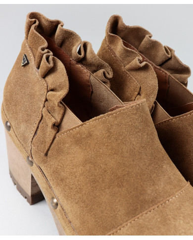 Botins Camel de Senhora Ginova em Tacão Madeira