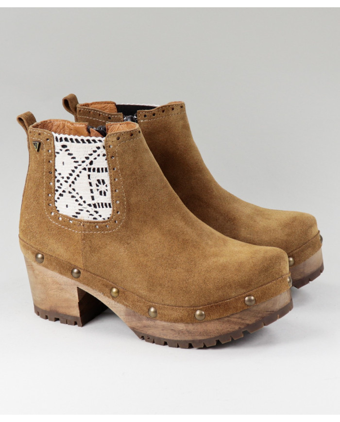 Botas de mujeres Ginova con encaje en elástico