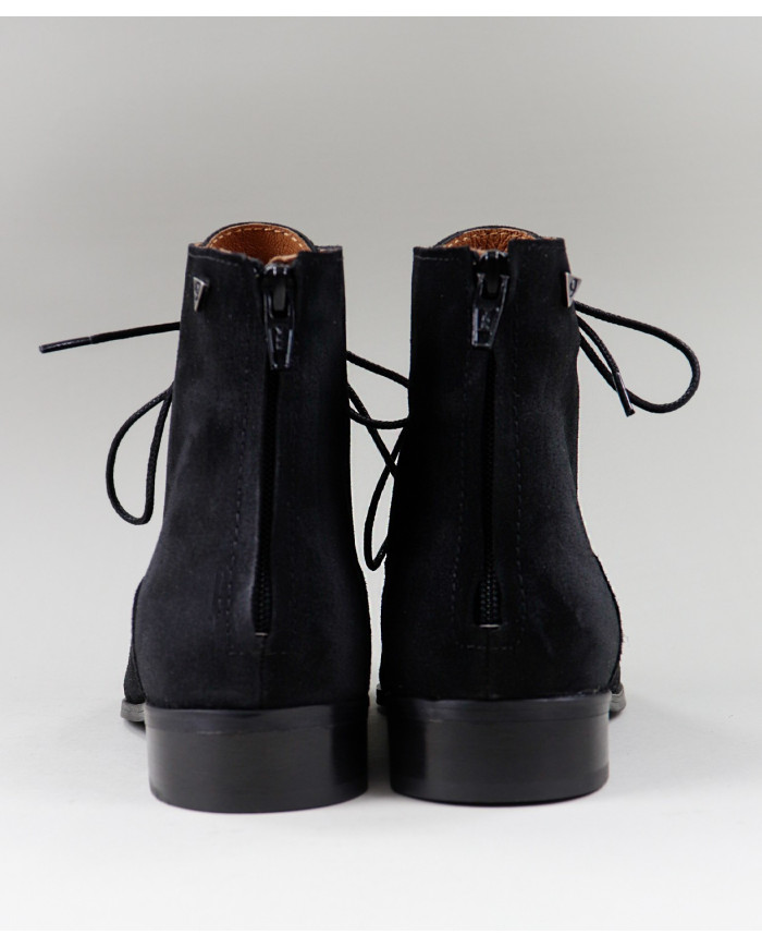 Ginova Rasas Botas con Wholesalers