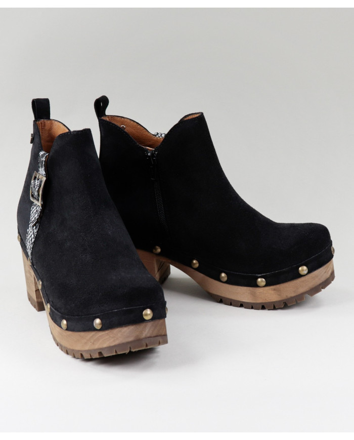 Botas de mujer Ginova con hebilla decorada