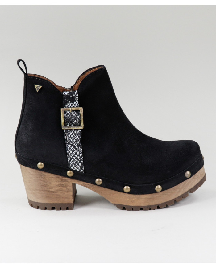 Botas de mujer Ginova con hebilla decorada