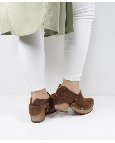 Socas Ginova de Senhora com Tachas