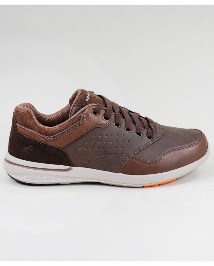 Entrenadores de Skechers Velago en Skin