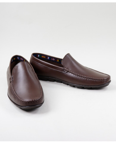 Mocassins Castanhos de Homem Ginova em Pele