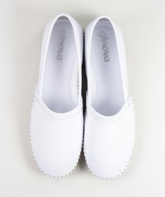 Sapatos Rasos Brancos Ginova com Costuras