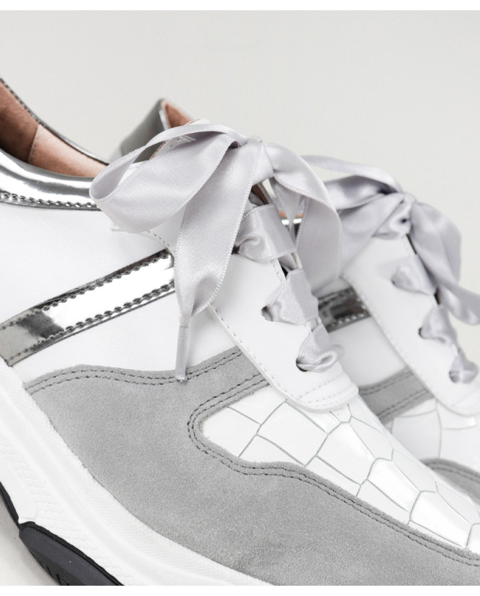 Women's Ginova Trainers With Lace Satin