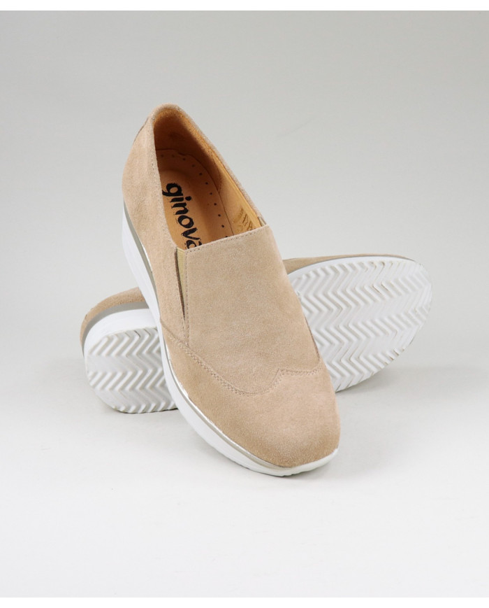 Ladies Taupe Trainers in Cunha