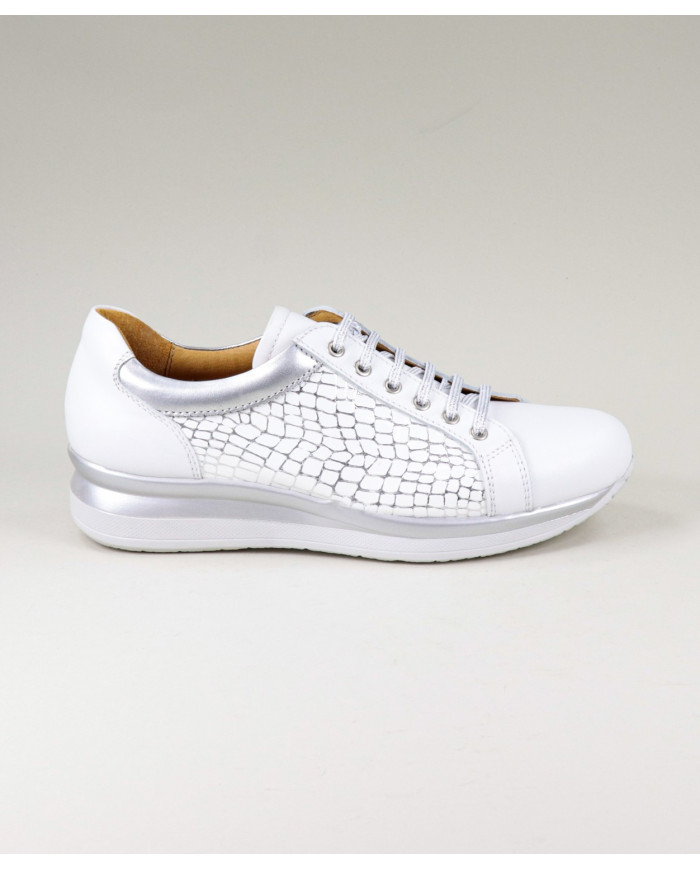Women of Wholesalers Ginova White Trainers