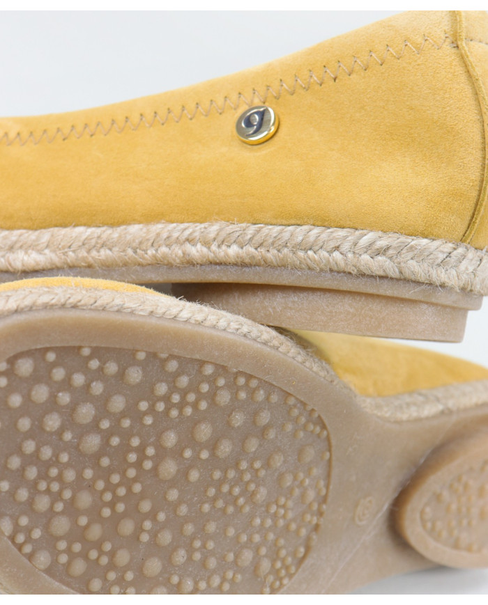 Sabrinas Mostarda Ginova com Sola em Esparto