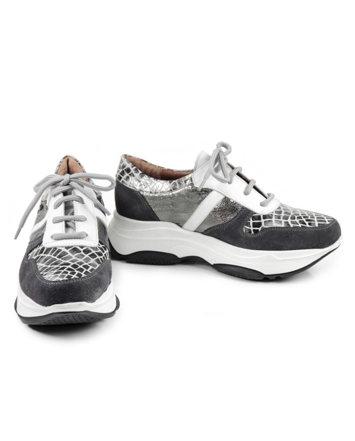 Zapatillas de mujeres metalizadas de Ginova