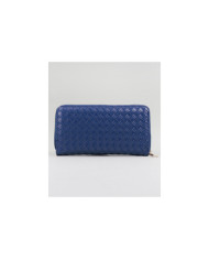 Wallet azul de la señora con efecto entrelazado