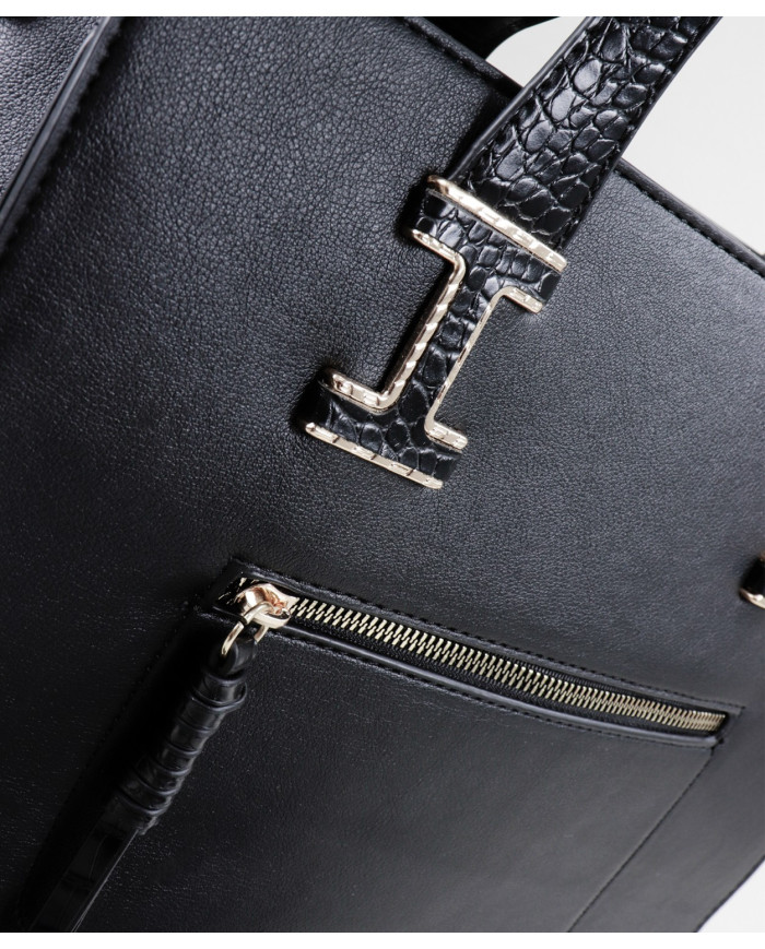 Black Lady of the Hand Mala