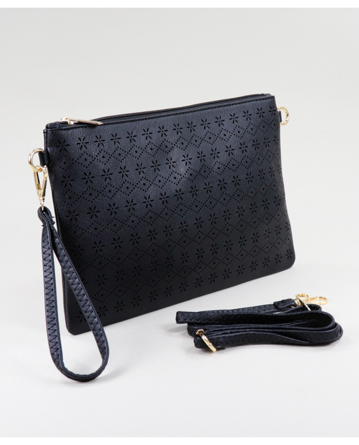 Clutch Preta de Senhora Perfurada