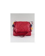 Mala roja con manija decorada